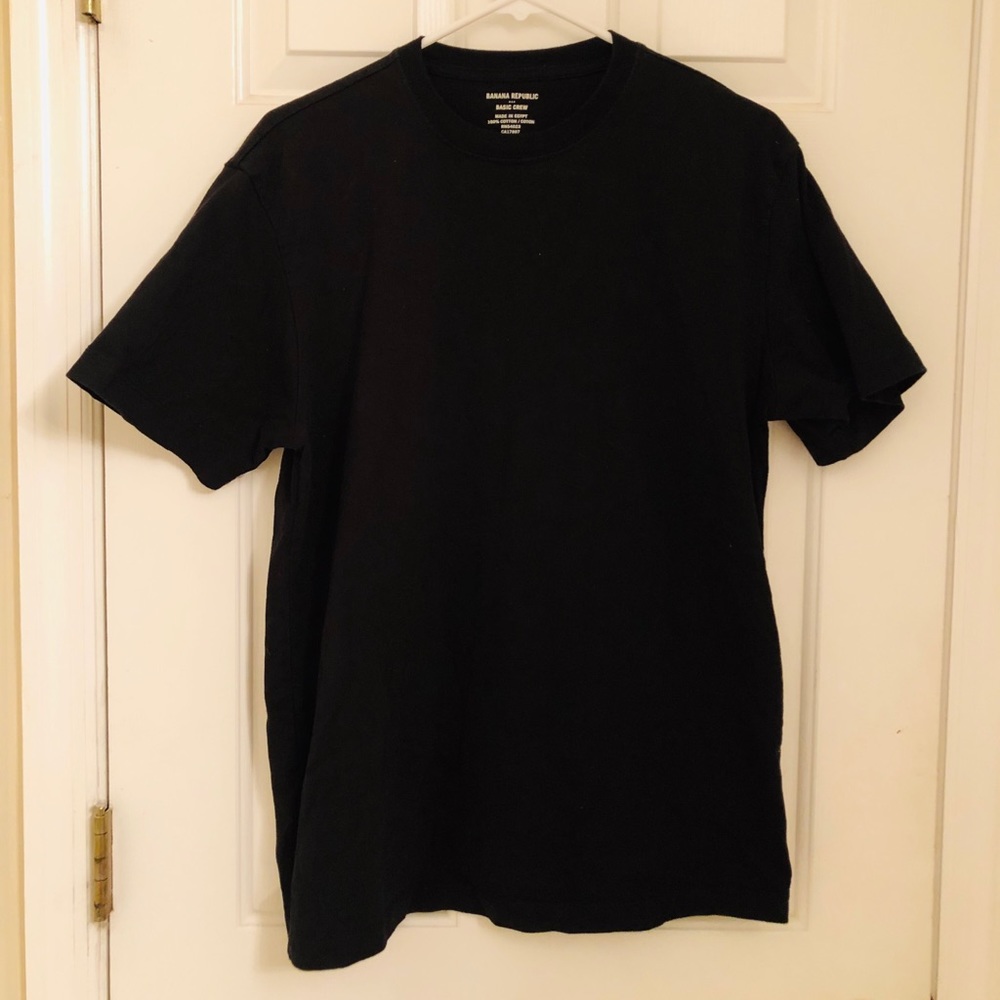 Banana Republic Men’s Basic Crew Shirt Size Mediun
